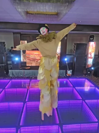 Show de Zanqueros Animados para Fiestas, Convivios y Eventos Corporativos