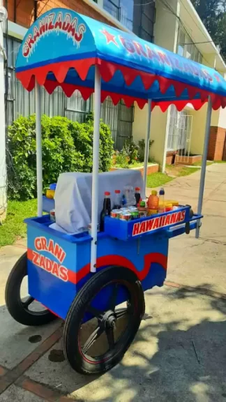 Carreta de Granizadas Artesanales | Refrescante Sabor para Convivios y Cumpleaños – Be Party Guatemala