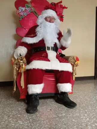 Santa Claus para Eventos Navideños | Fotos, Juegos y Recolección de Cartas – Be Party Guatemala