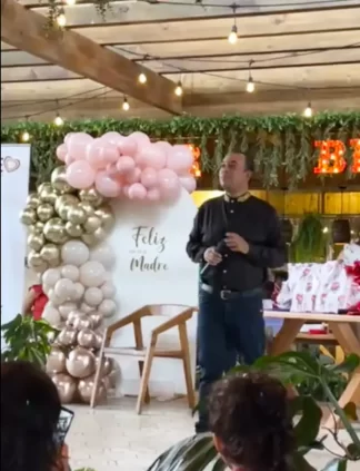 Imitador de Juan Gabriel Fiestas, bodas, convivios en Guatemala