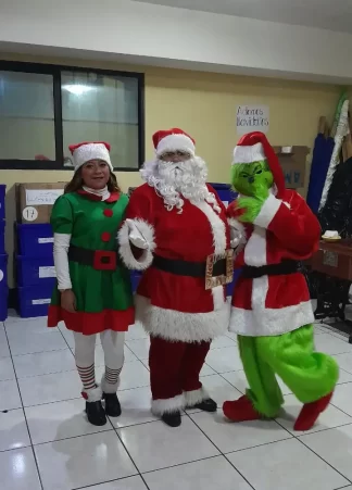 Show navideño con Payasos, Santa y duendes 2 horas